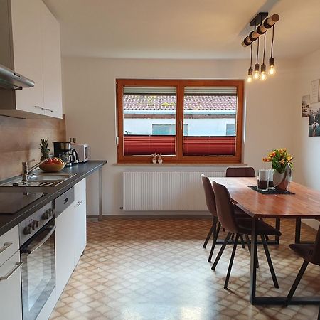 Lechufer, 80M2, Haushaelfte Mit Privatem Eingang, Kaminofen, Terrasse, Garten Pinswang Eksteriør billede